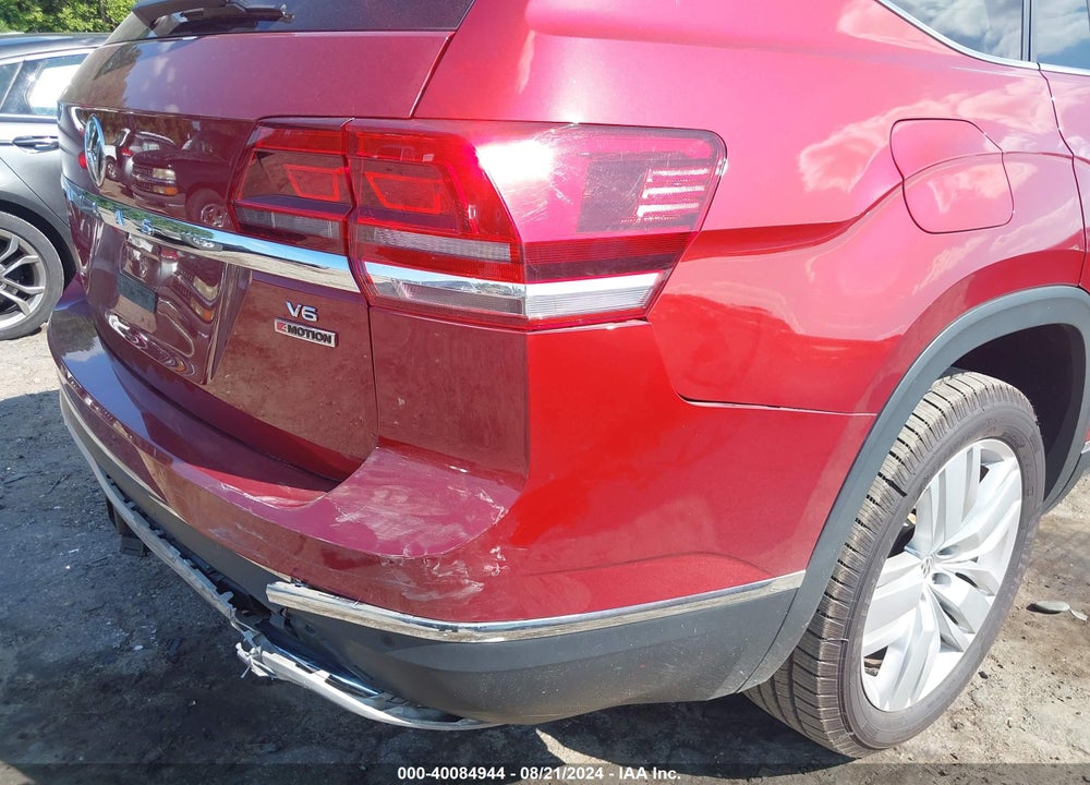 2018 VOLKSWAGEN ATLAS 3.6L V6 SEL VIN: 1V2MR2CA1JC564245