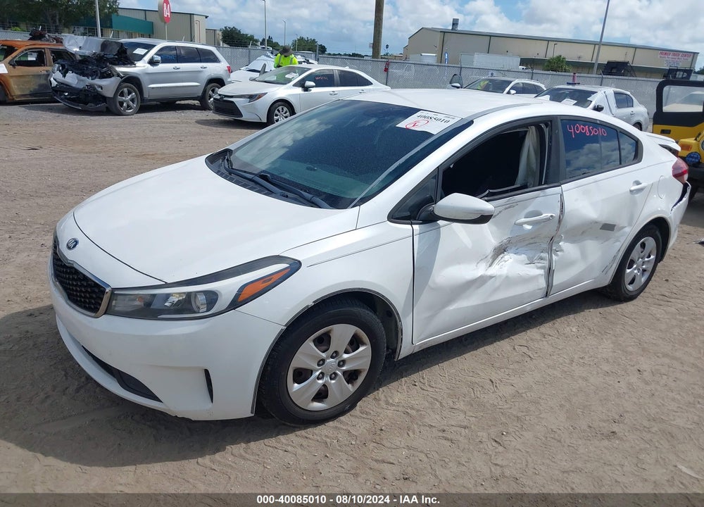 2018 KIA FORTE LX VIN: 3KPFL4A70JE212586