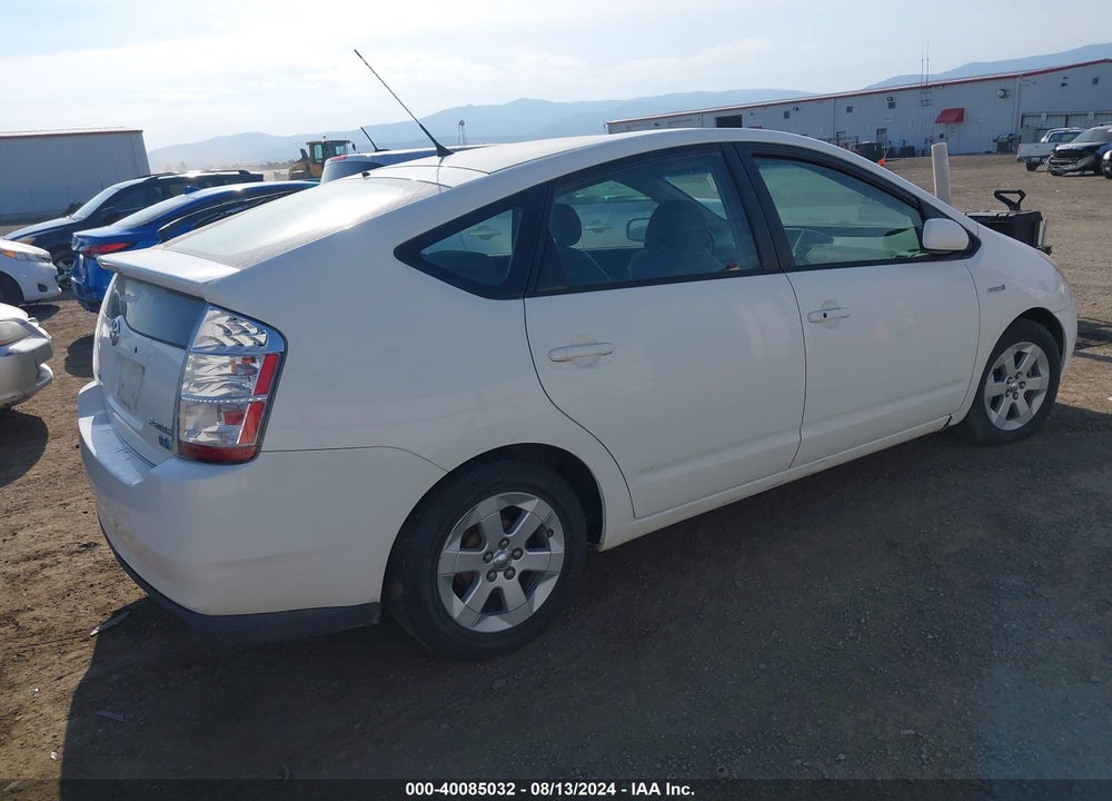 2006 TOYOTA PRIUS VIN: JTDKB20U867513028
