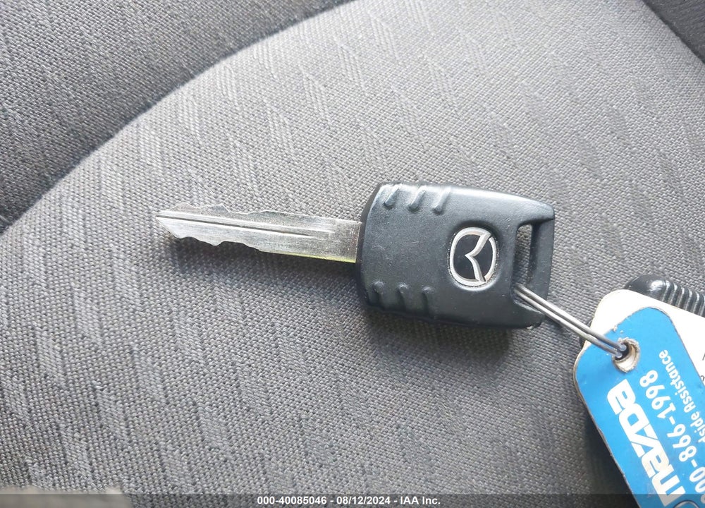 2005 MAZDA TRIBUTE I VIN: 4F2YZ92Z75KM43833