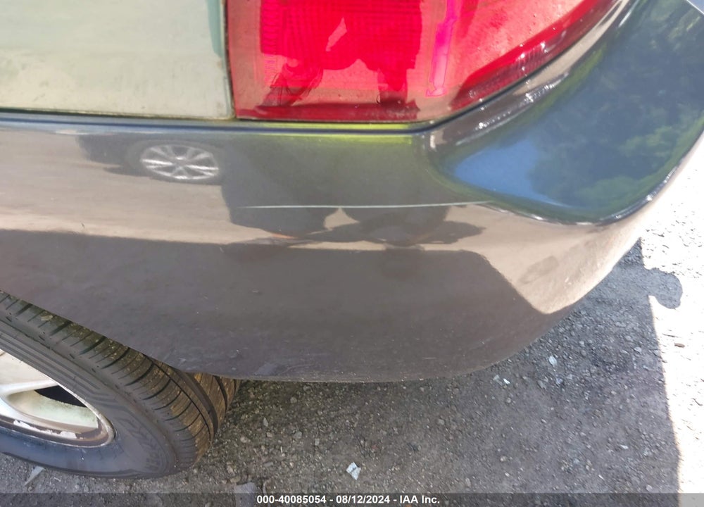 2007 KIA SPORTAGE LX VIN: KNDJF724877358430