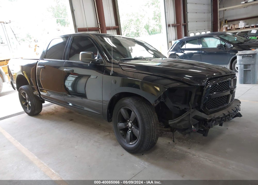 2014 RAM 1500 EXPRESS VIN: 1C6RR7KT7ES315538