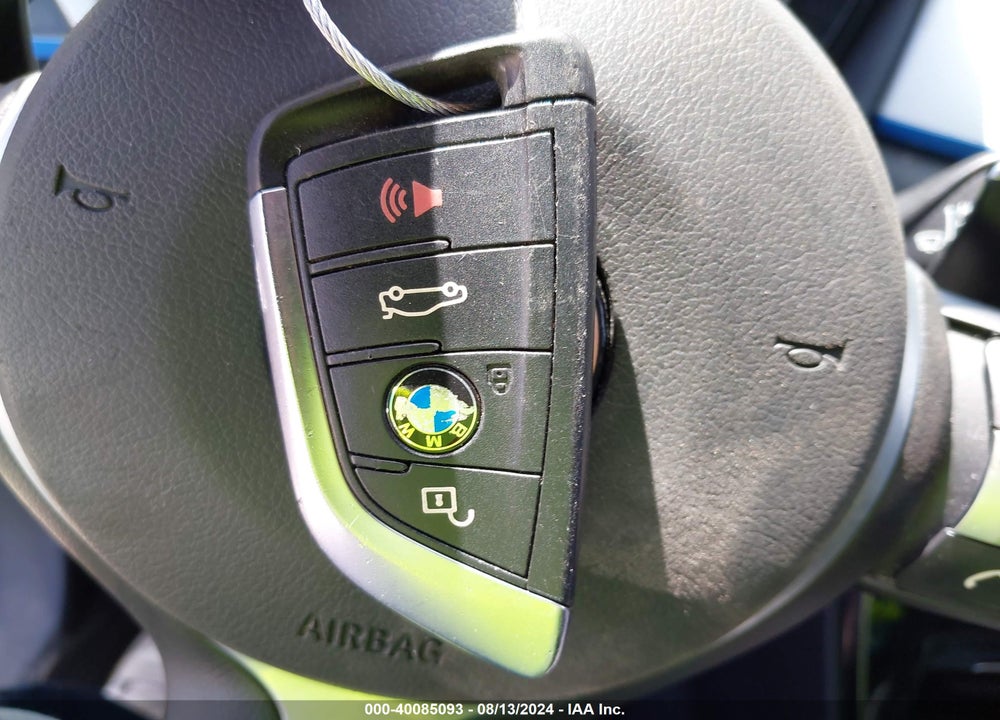 2017 BMW X1 SDRIVE28I VIN: WBXHU7C34H5H38183