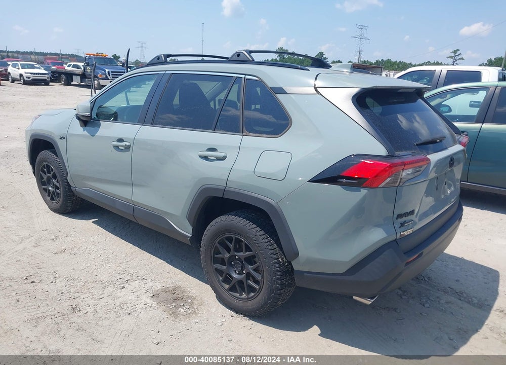 2021 TOYOTA RAV4 XLE VIN: 2T3W1RFV7MW162188