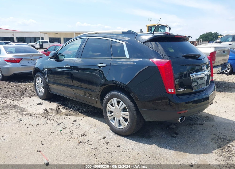2014 CADILLAC SRX LUXURY COLLECTION VIN: 3GYFNEE3XES617735