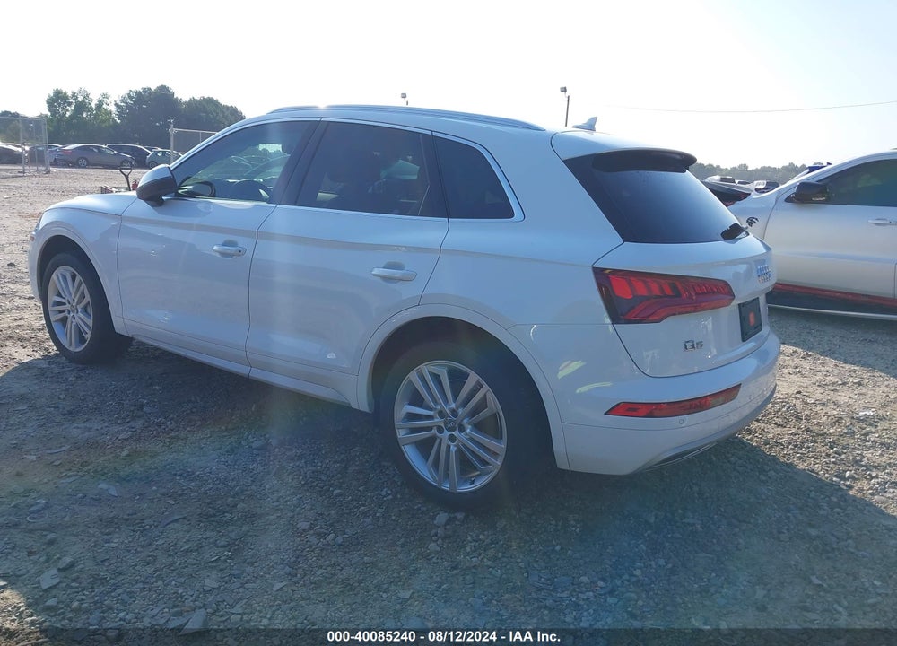 2018 AUDI Q5 2.0T PREMIUM VIN: WA1BNAFY0J2006801