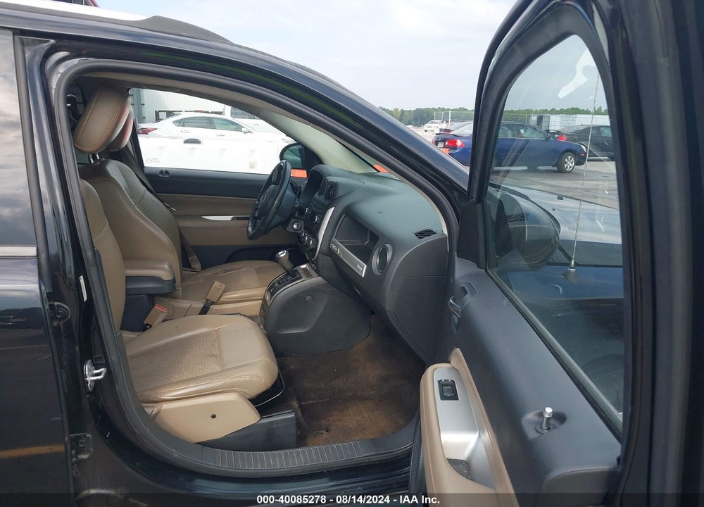 2014 JEEP COMPASS LATITUDE VIN: 1C4NJCEB4ED633017