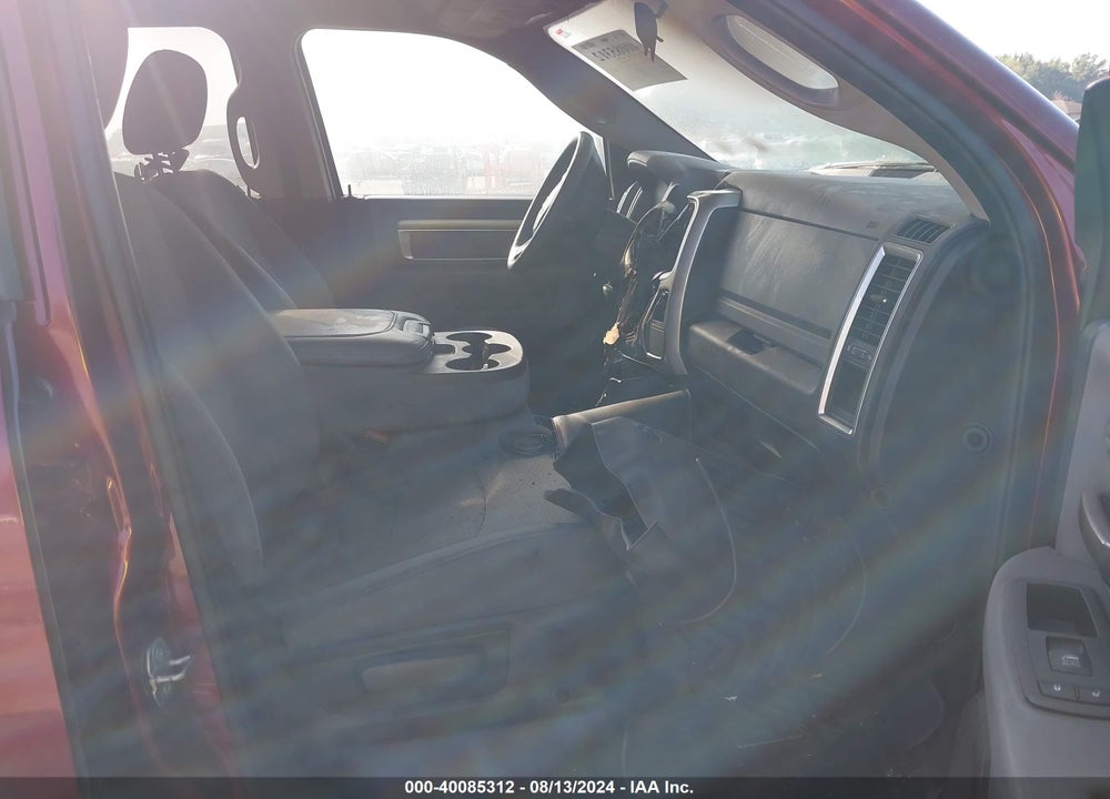 2019 RAM 1500 CLASSIC VIN: 1C6RR7TT5KS567606