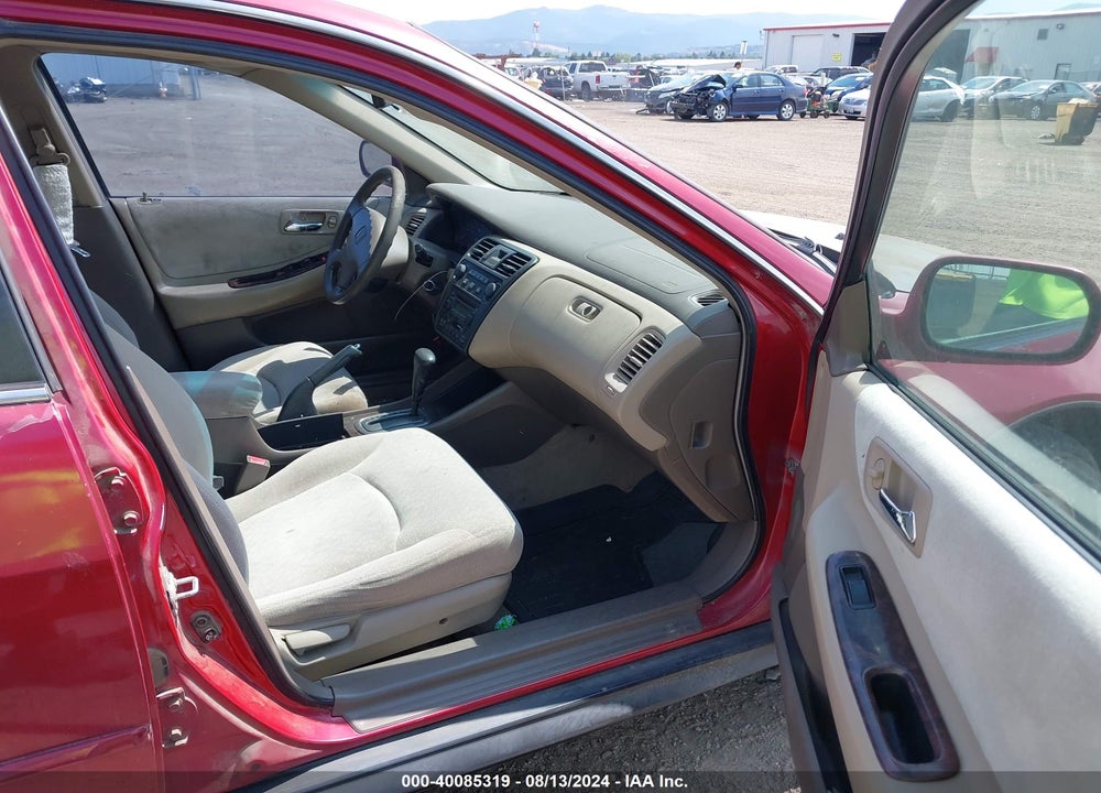 2002 HONDA ACCORD 2.3 SE VIN: JHMCG56782C009913