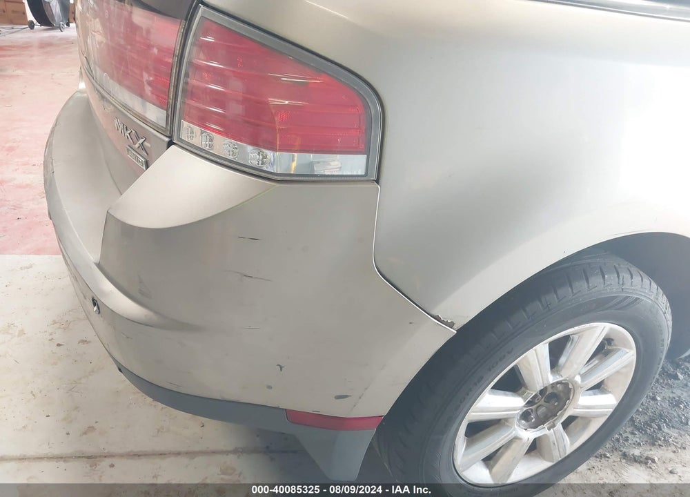 2008 LINCOLN MKX VIN: 2LMDU88C08BJ24993