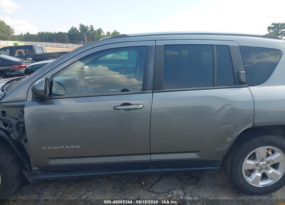 2014 JEEP COMPASS LATITUDE VIN: 1C4NJCEA9ED552960