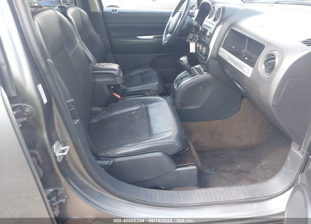 2014 JEEP COMPASS LATITUDE VIN: 1C4NJCEA9ED552960