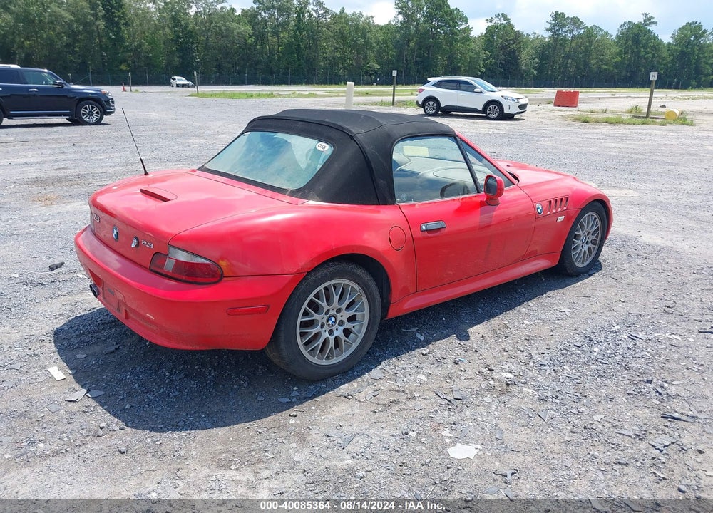2000 BMW Z3 2.3 VIN: WBACH9345YLM91651