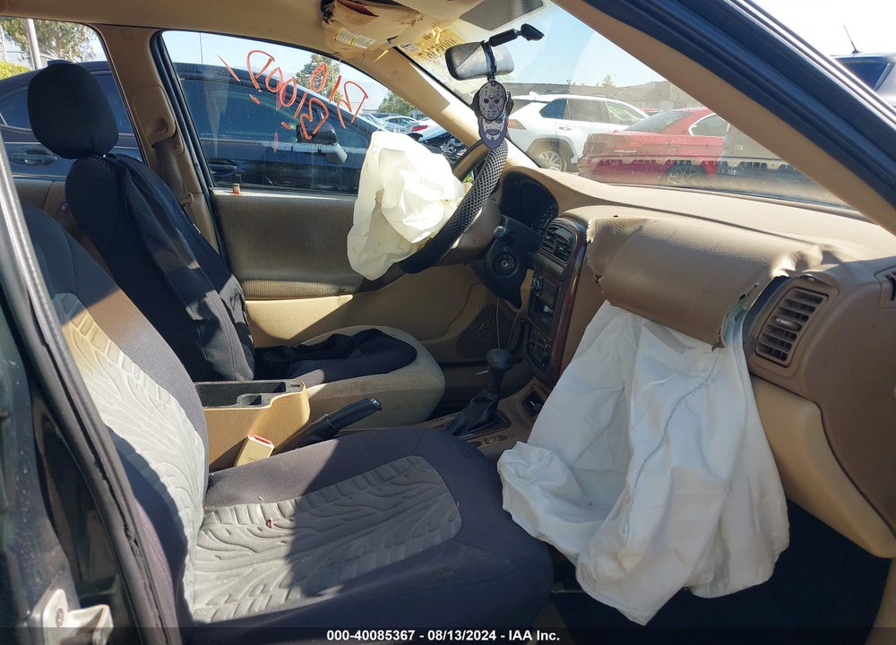 2001 SATURN L200 VIN: 1G8JU52F41Y566652