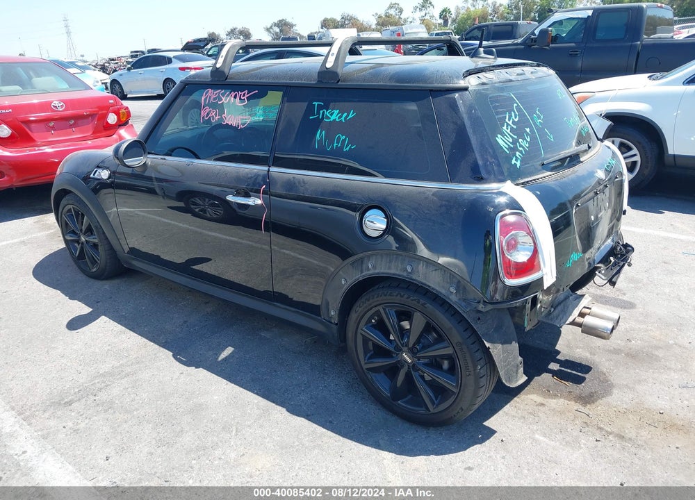 2013 MINI HARDTOP COOPER S VIN: WMWSV3C50DT395964