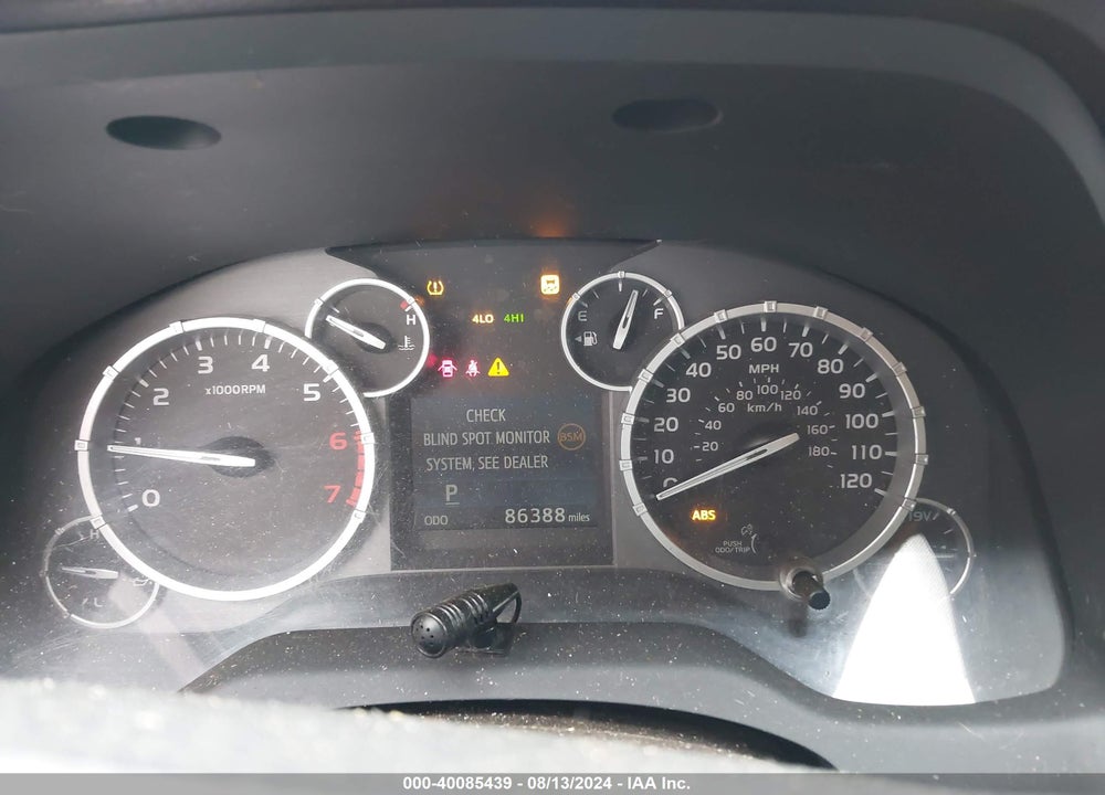 2014 TOYOTA TUNDRA LIMITED 5.7L V8 VIN: 5TFHY5F10EX329028