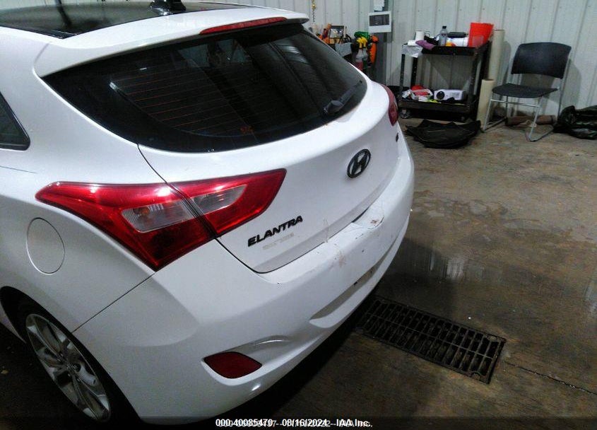 2013 HYUNDAI ELANTRA GT VIN: KMHD35LE0DU036973