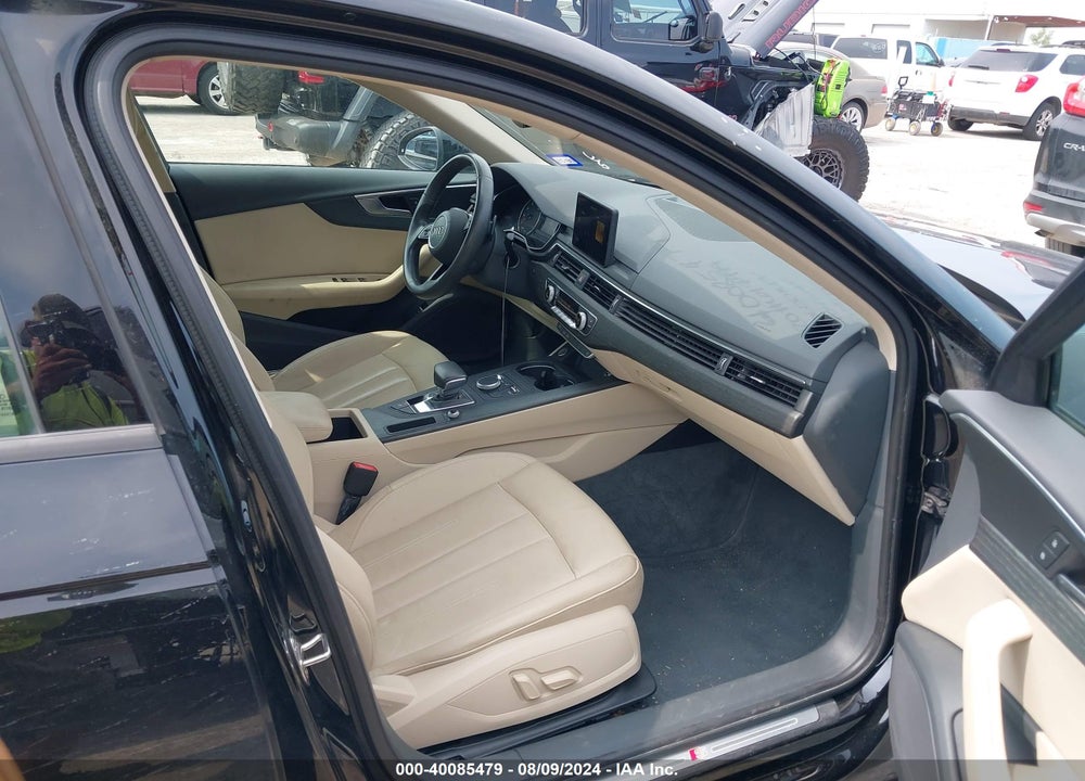 2018 AUDI A4 PREMIUM VIN: WAUKMAF4XJA061846
