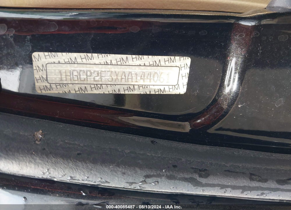 2010 HONDA ACCORD 2.4 LX VIN: 1HGCP2F3XAA144061