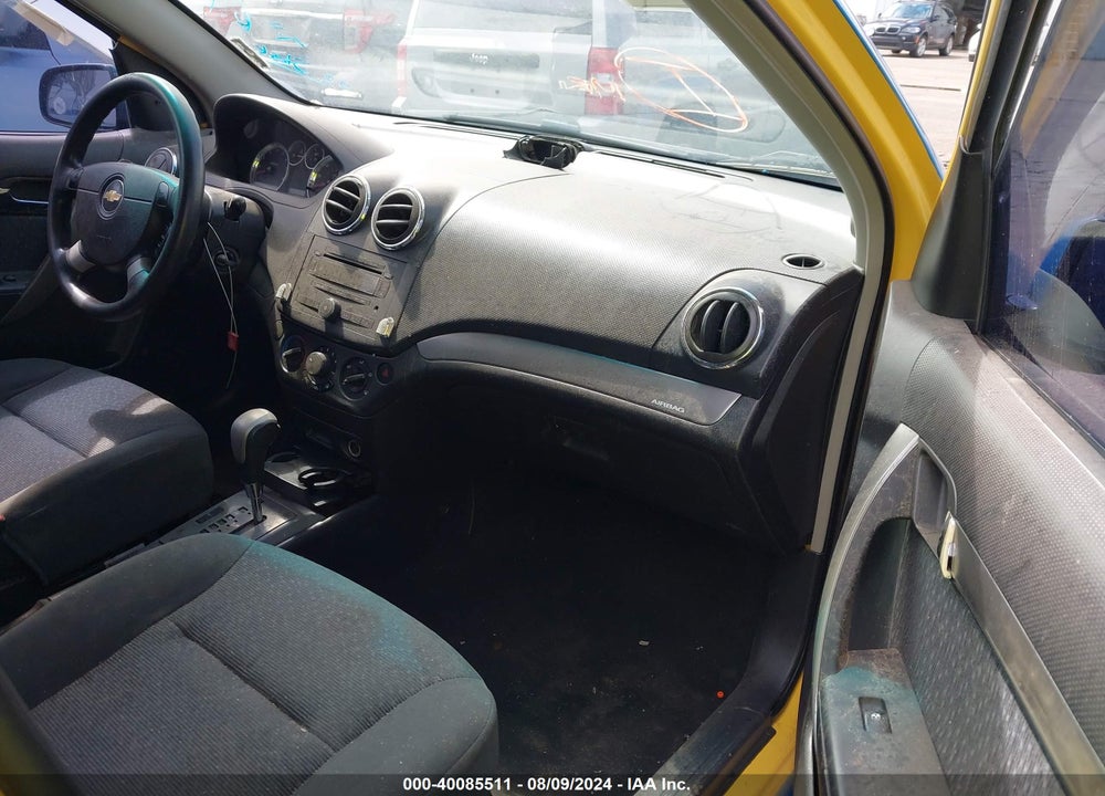2008 CHEVROLET AVEO LT VIN: KL1TG56648B191561