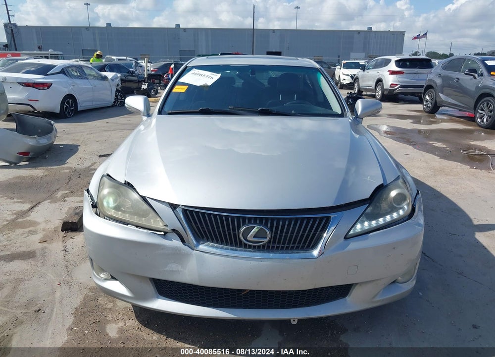 2009 LEXUS IS 250 VIN: JTHBK262695102909