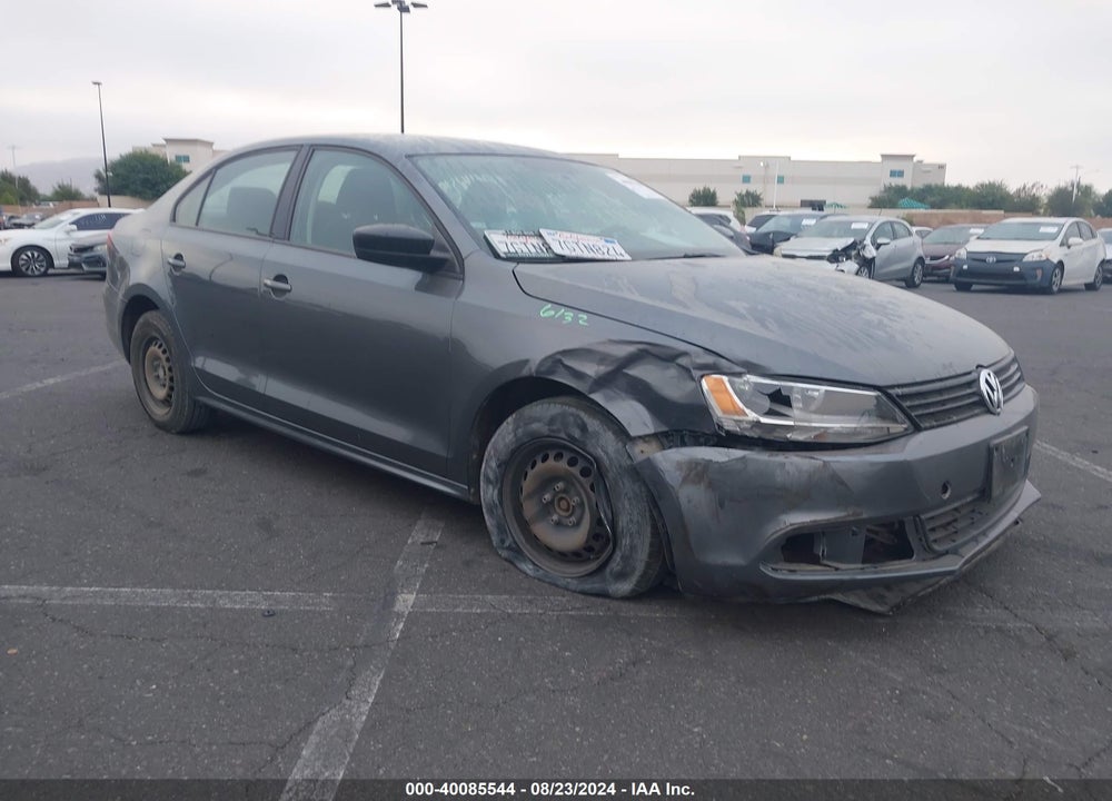 2014 VOLKSWAGEN JETTA 2.0L S VIN: 3VW2K7AJ1EM332100