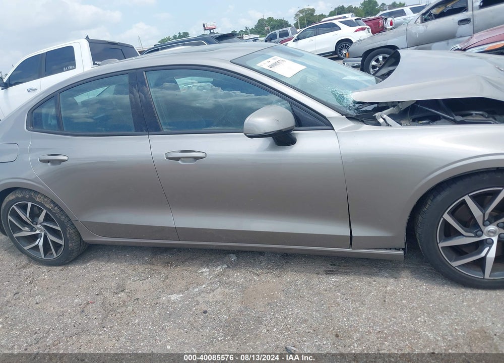 2019 VOLVO S60 T6 MOMENTUM VIN: 7JRA22TK3KG017443