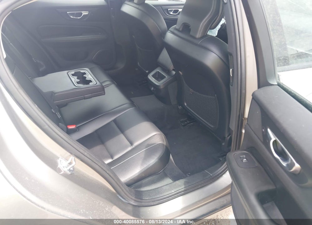 2019 VOLVO S60 T6 MOMENTUM VIN: 7JRA22TK3KG017443
