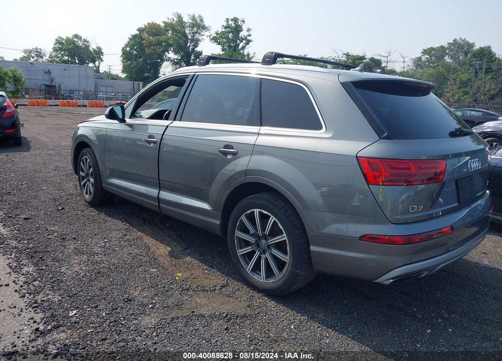 2017 AUDI Q7 3.0T PREMIUM VIN: WA1LAAF78HD017776