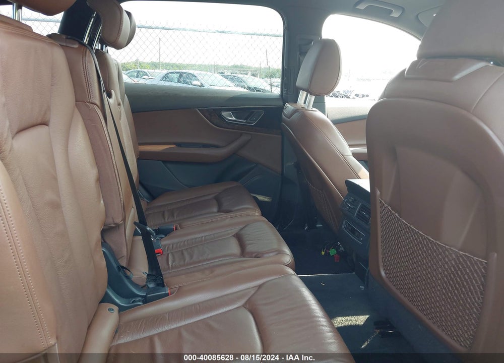 2017 AUDI Q7 3.0T PREMIUM VIN: WA1LAAF78HD017776