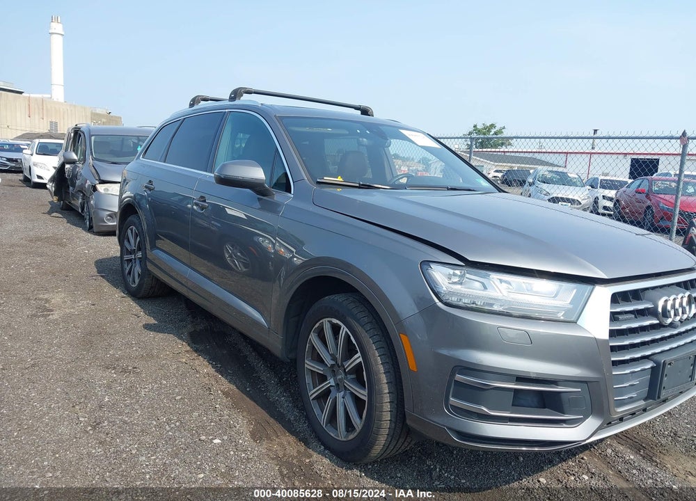 2017 AUDI Q7 3.0T PREMIUM VIN: WA1LAAF78HD017776