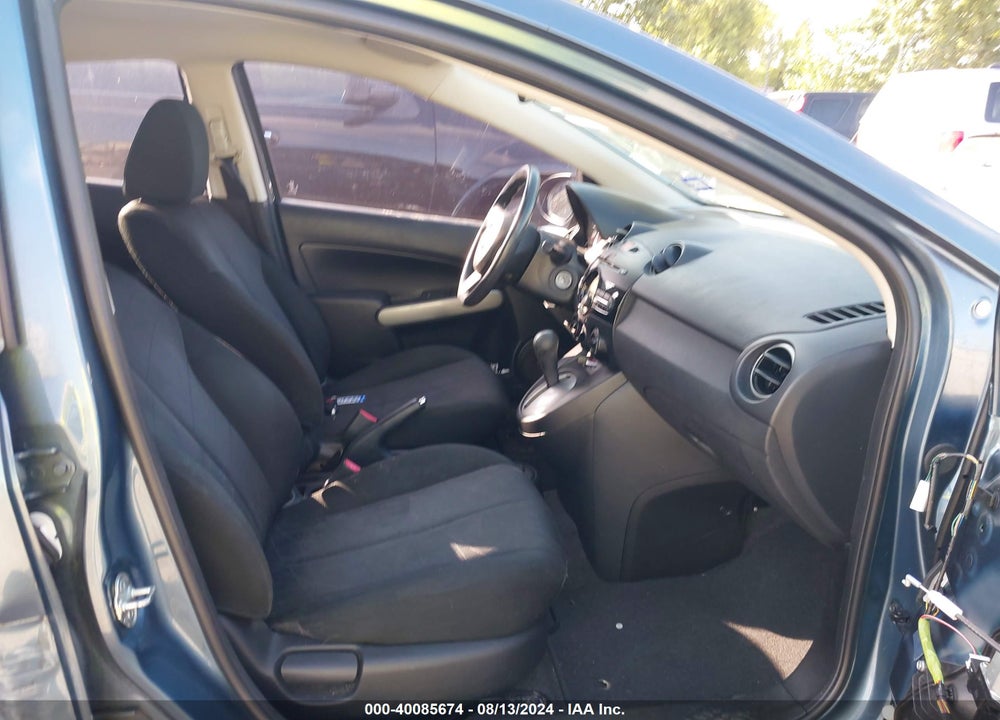 2014 MAZDA 2 SPORT VIN: JM1DE1KY3E0184756