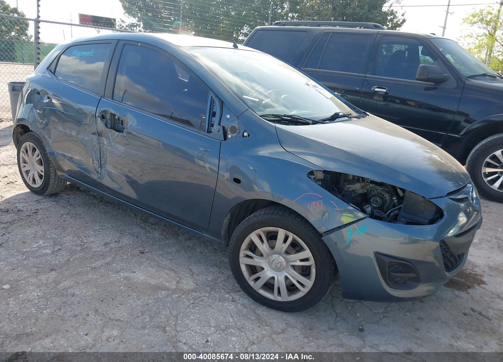 2014 MAZDA 2 SPORT VIN: JM1DE1KY3E0184756