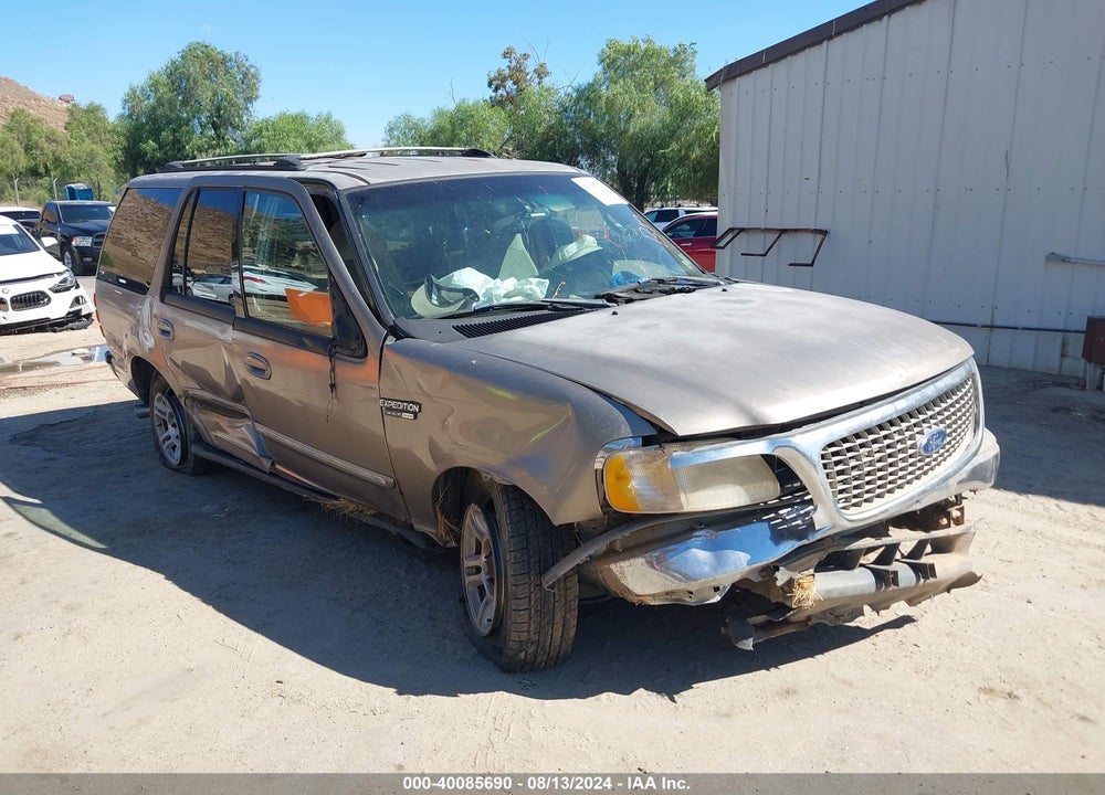 2001 FORD EXPEDITION XLT VIN: 1FMRU15L61LA16039
