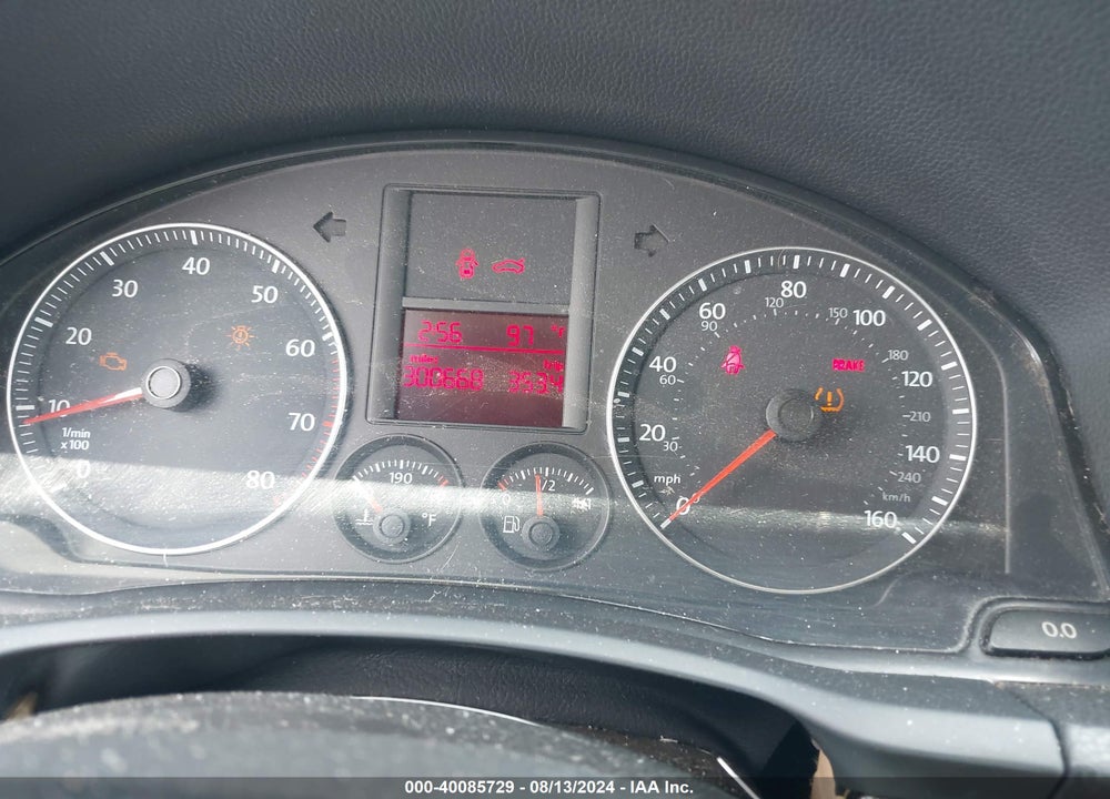 2008 VOLKSWAGEN JETTA VIN: 3VWRM71K48M198088