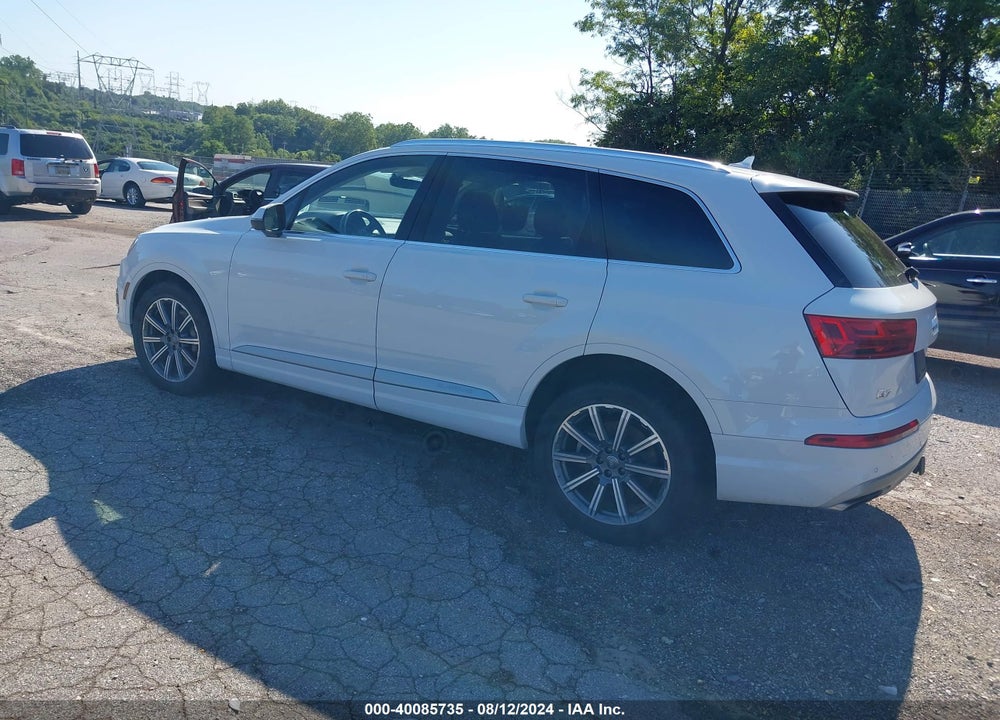 2018 AUDI Q7 3.0T PREMIUM VIN: WA1VAAF7XJD016742