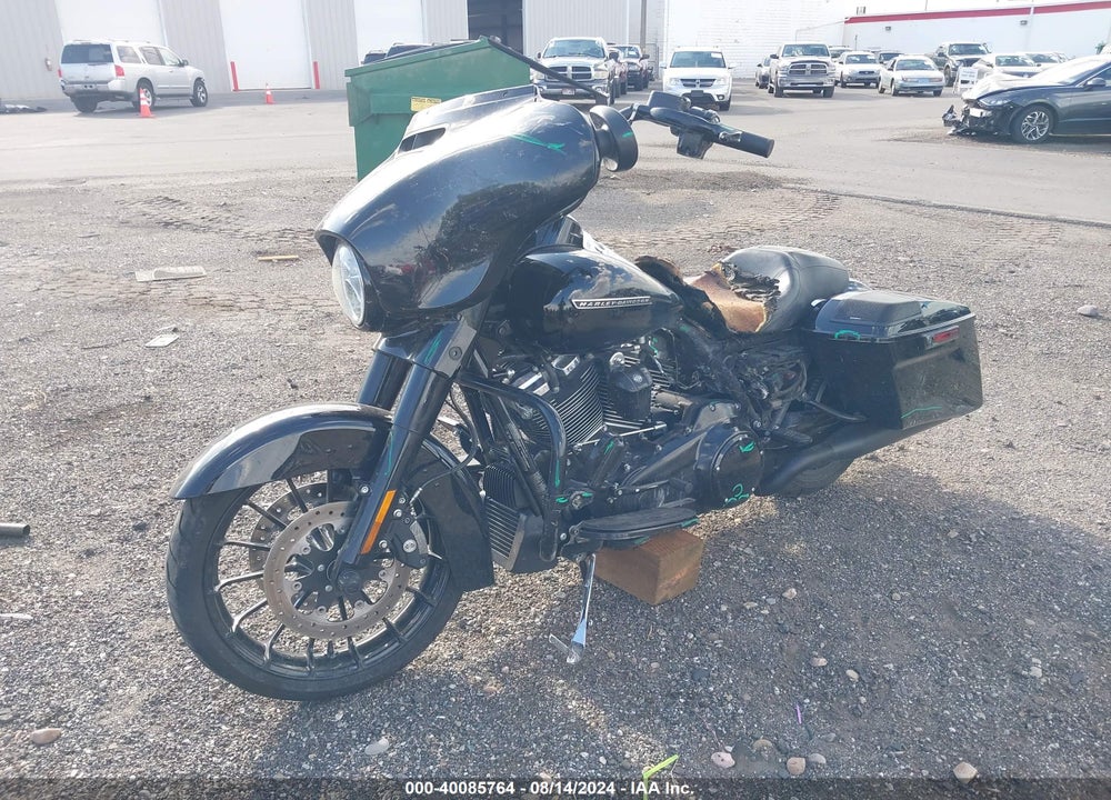2018 HARLEY-DAVIDSON FLHXS STREET GLIDE SPECIAL VIN: 1HD1KRC32JB600483