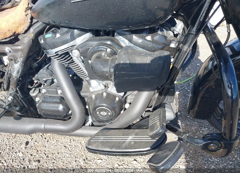 2018 HARLEY-DAVIDSON FLHXS STREET GLIDE SPECIAL VIN: 1HD1KRC32JB600483