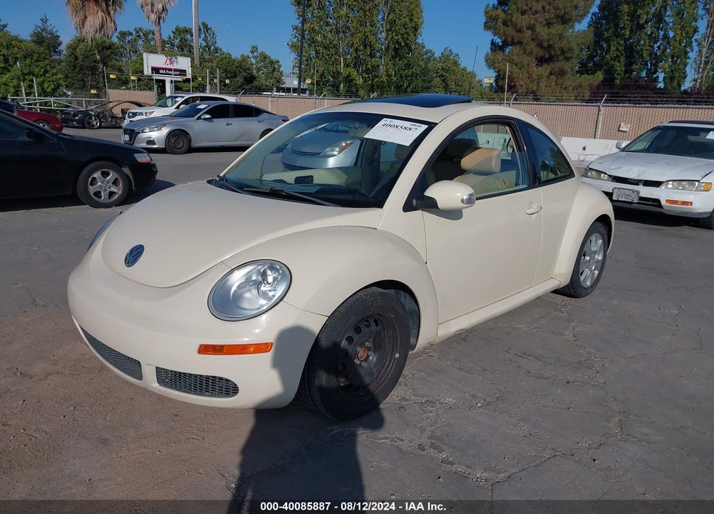 2008 VOLKSWAGEN NEW BEETLE S/SE VIN: 3VWRG31C78M508985