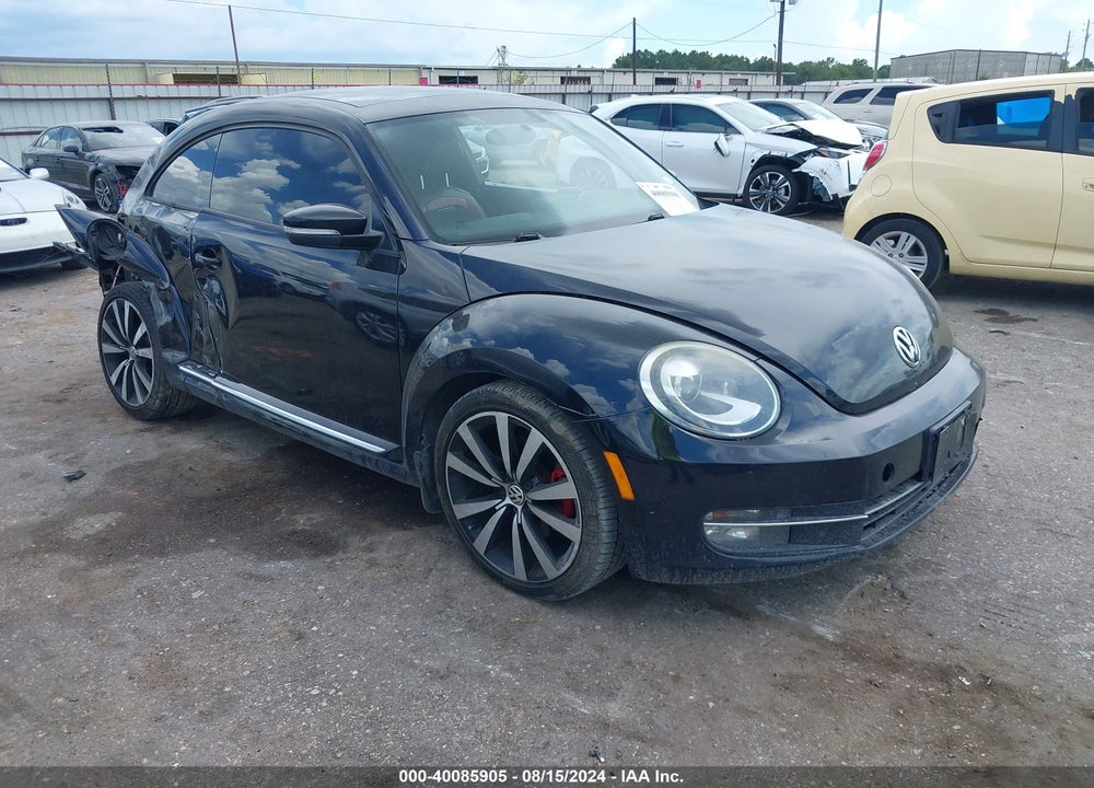 2013 VOLKSWAGEN BEETLE 2.0T TURBO VIN: 3VWV67AT2DM605322