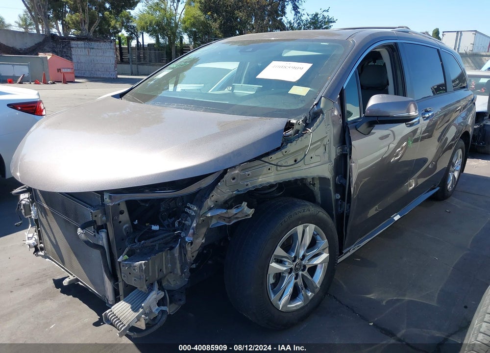 2022 TOYOTA SIENNA LIMITED/PLATINUM VIN: 5TDZRKEC6NS096927