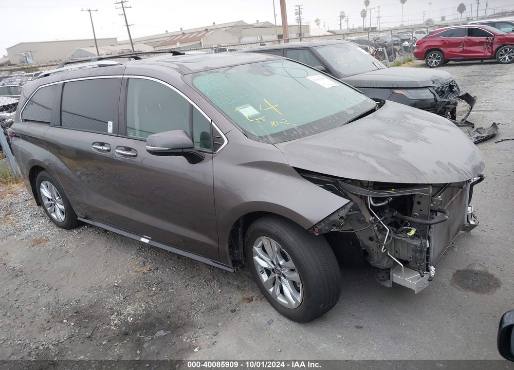 2022 TOYOTA SIENNA LIMITED/PLATINUM VIN: 5TDZRKEC6NS096927
