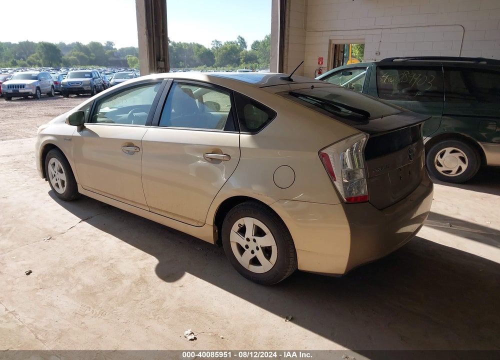 2010 TOYOTA PRIUS II VIN: JTDKN3DU2A1174074