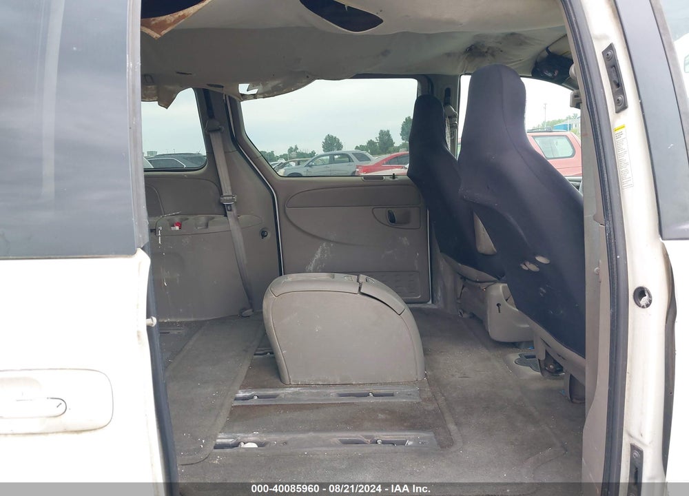 2002 CHRYSLER TOWN & COUNTRY EX VIN: 2C4GP74L42R597086