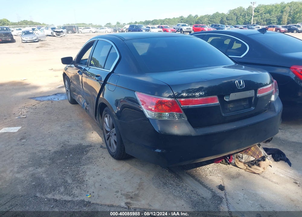 2011 HONDA ACCORD EX VIN: 1HGCP2F73BA030584