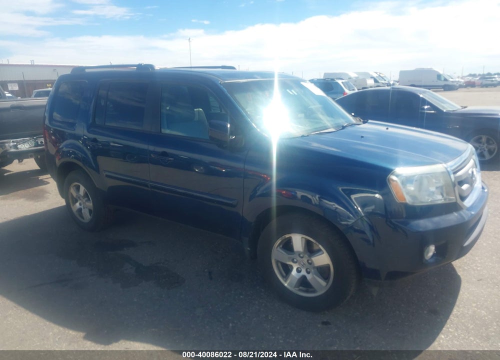 2011 HONDA PILOT EX-L VIN: 5FNYF4H63BB034584
