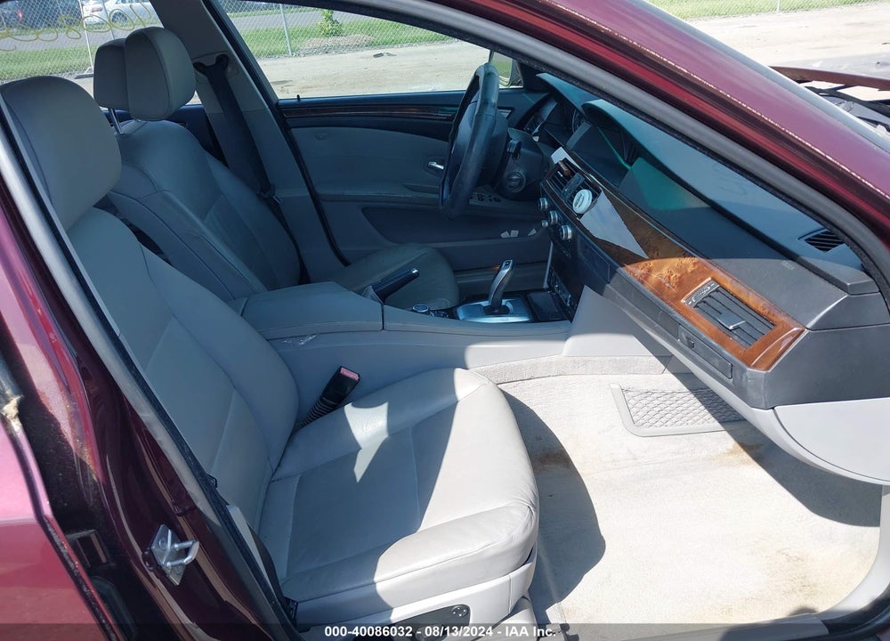 2010 BMW 528I VIN: WBANU5C52AC366425