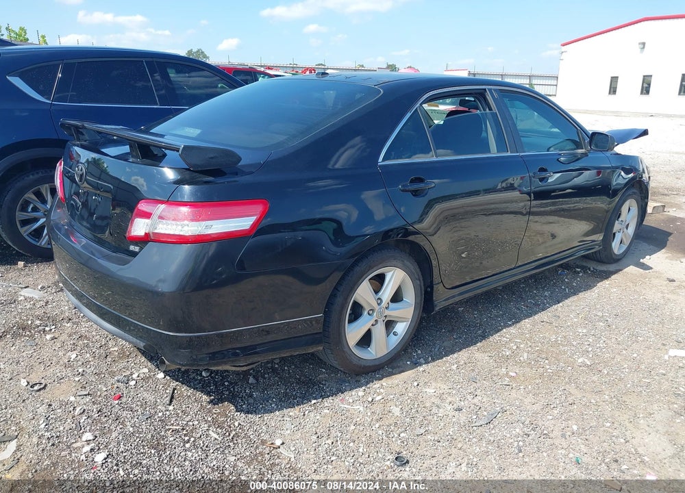 2011 TOYOTA CAMRY SE VIN: 4T1BF3EKXBU742304