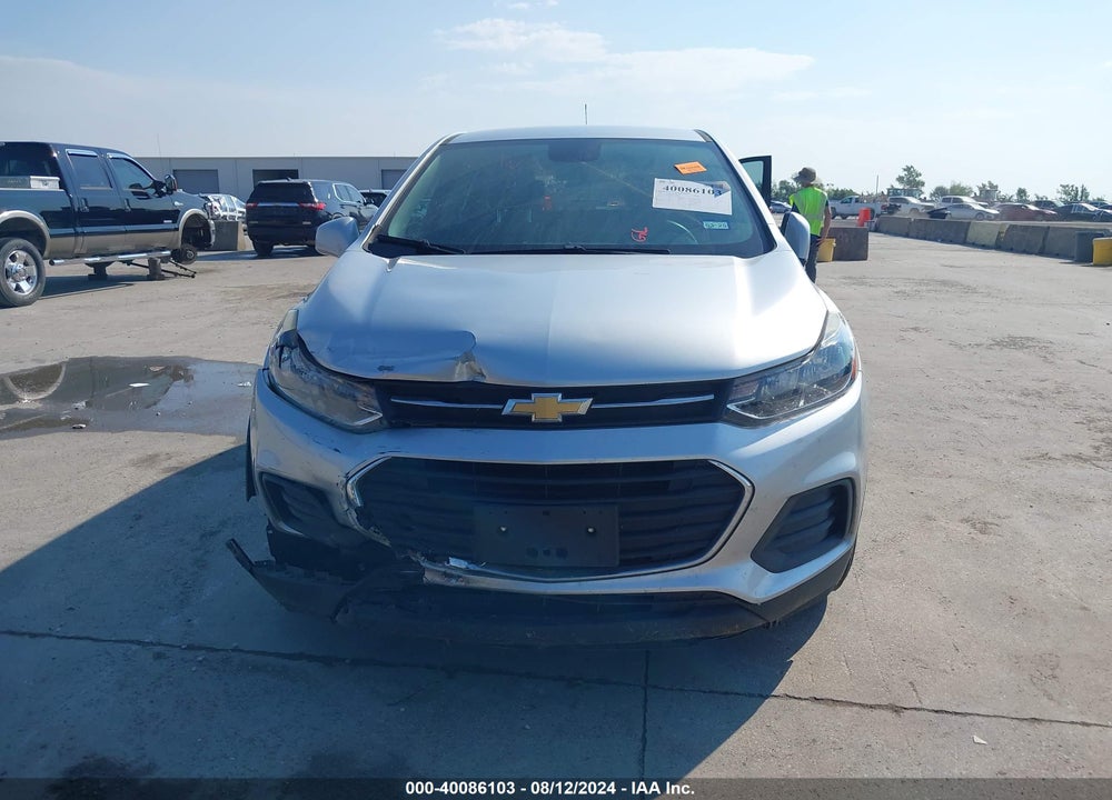 2018 CHEVROLET TRAX LS VIN: KL7CJKSB9JB721974