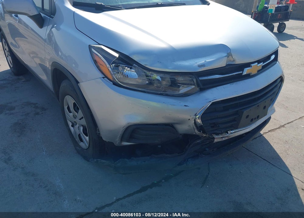 2018 CHEVROLET TRAX LS VIN: KL7CJKSB9JB721974